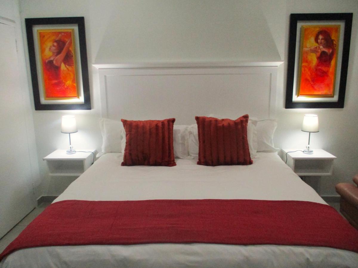 Lekker Rus Apartment บลูมฟอนเทน ภายนอก รูปภาพ
