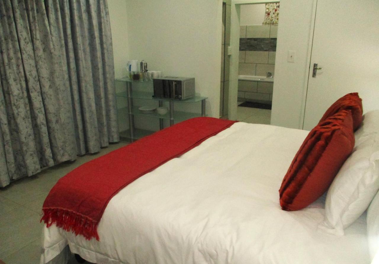 Lekker Rus Apartment บลูมฟอนเทน ภายนอก รูปภาพ