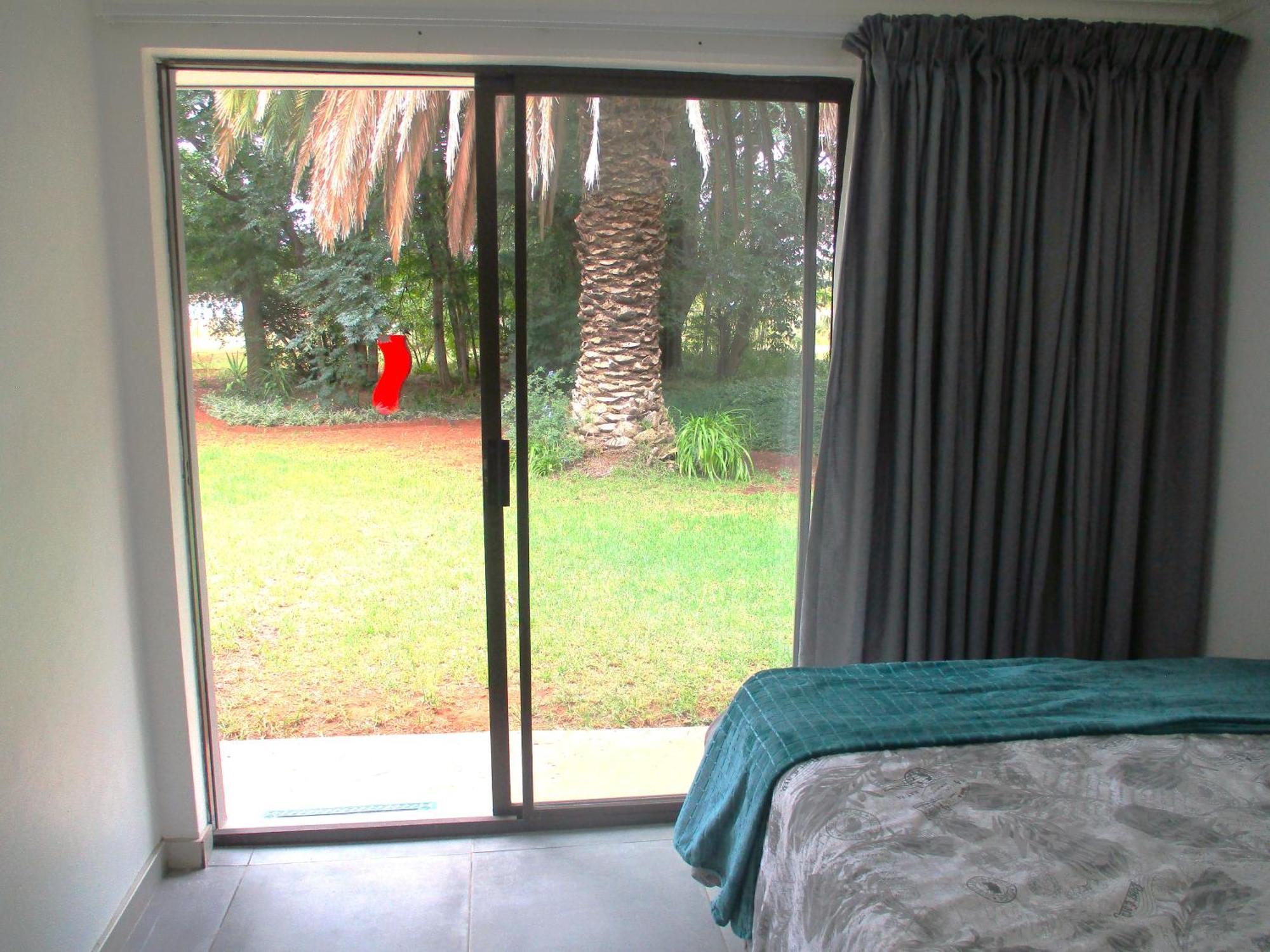Lekker Rus Apartment บลูมฟอนเทน ภายนอก รูปภาพ